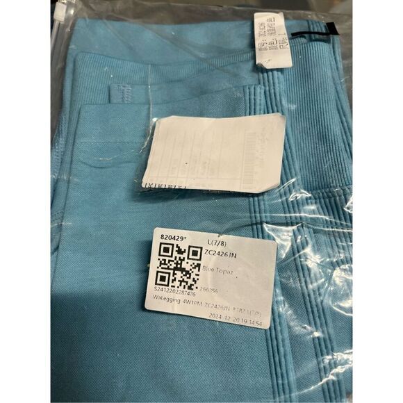 Brand New - Halara Women’s L 7/8 Seamless Flow Butt Lifting Leggings Blue Topaz - Picture 10 of 10